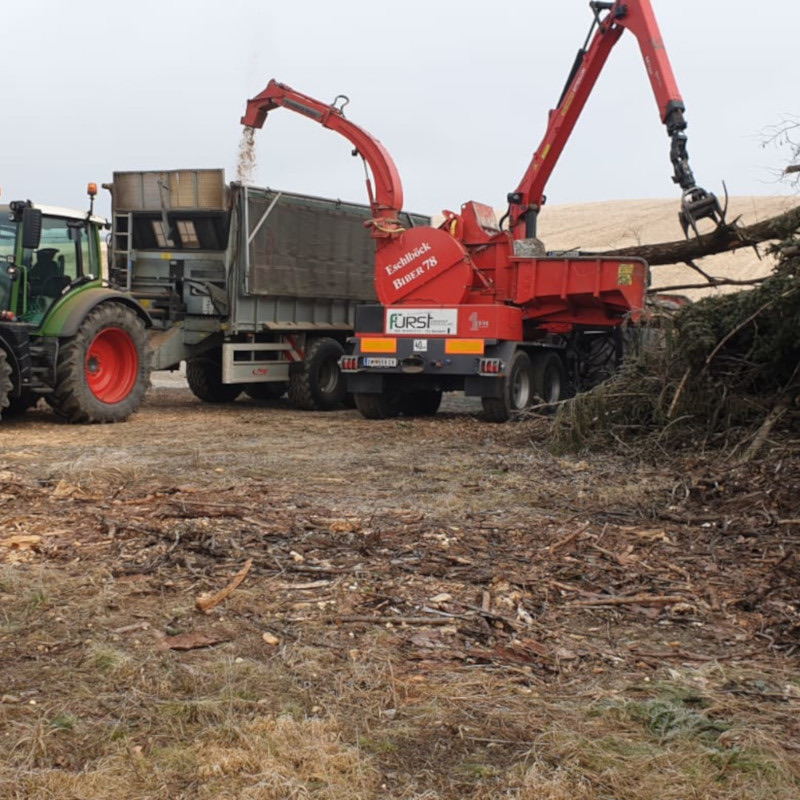 Hackgut- und Brennholzverkauf