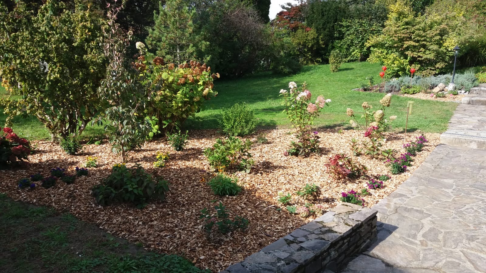 Hackgut- und Brennholzverkauf